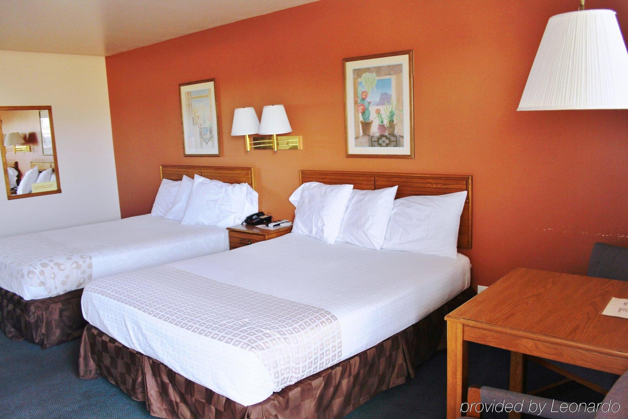 Americas Best Value Inn Нидлс Экстерьер фото